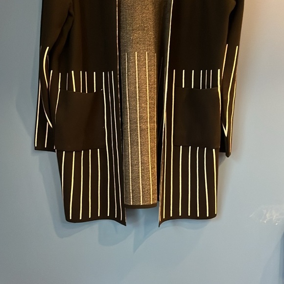 Women’s Romimona Black and White Hooded Cardigan Sweater Jacket NWT 1 XL - Picture 3 of 16